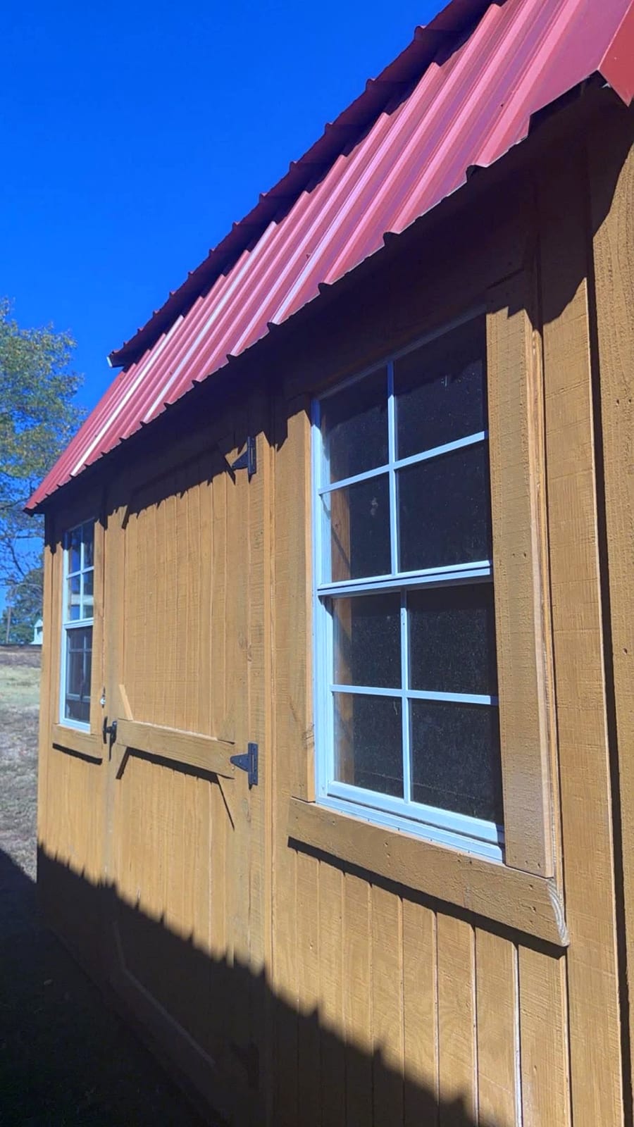 10x12 Side Lofted Barn at Hanke Building Sales