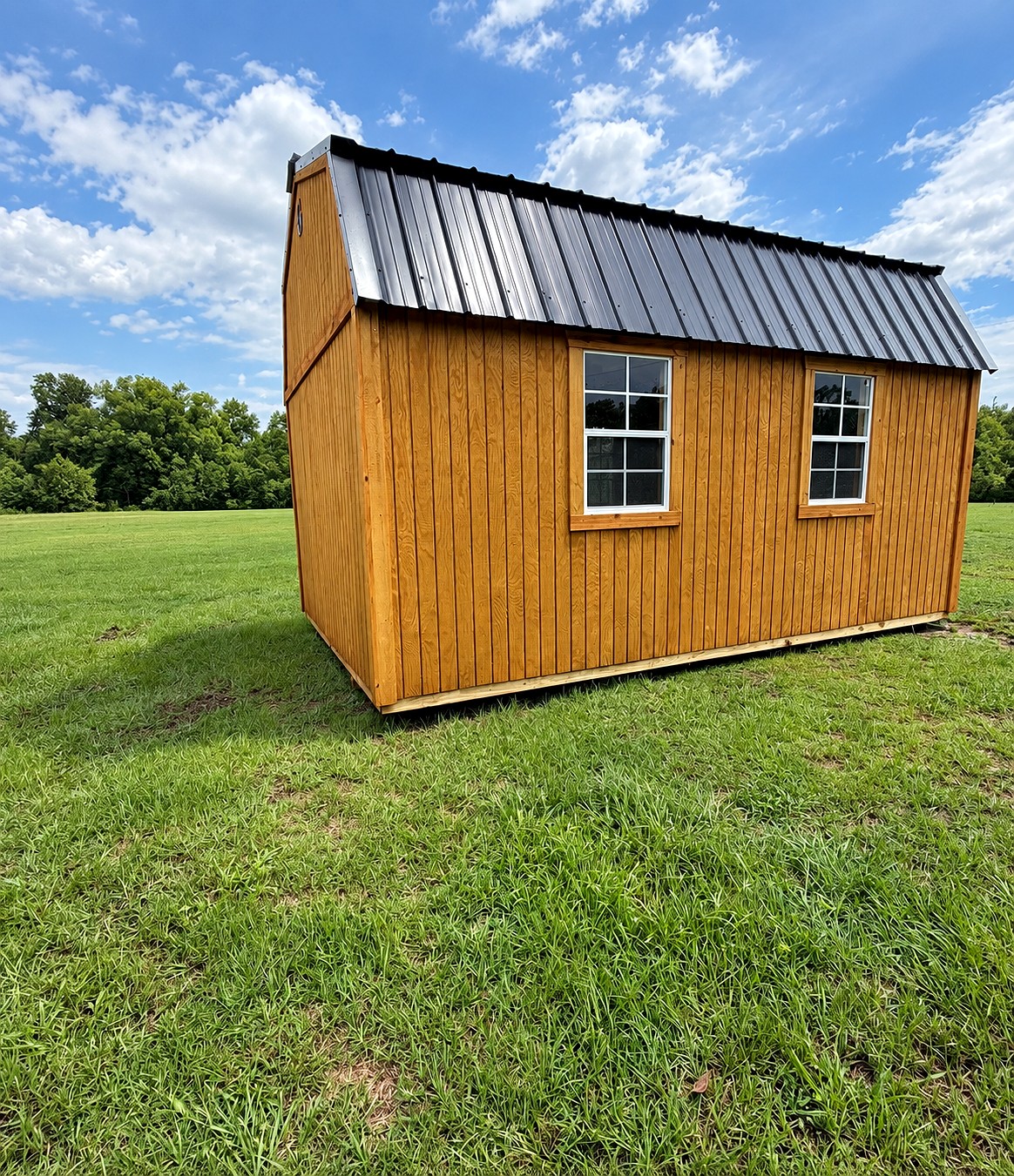 10x16 Lofted Barn Garage at Willis Buildings