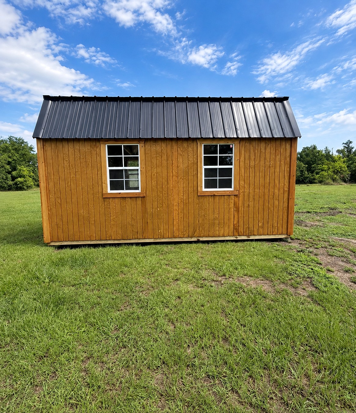 10x16 Lofted Barn Garage at Willis Buildings