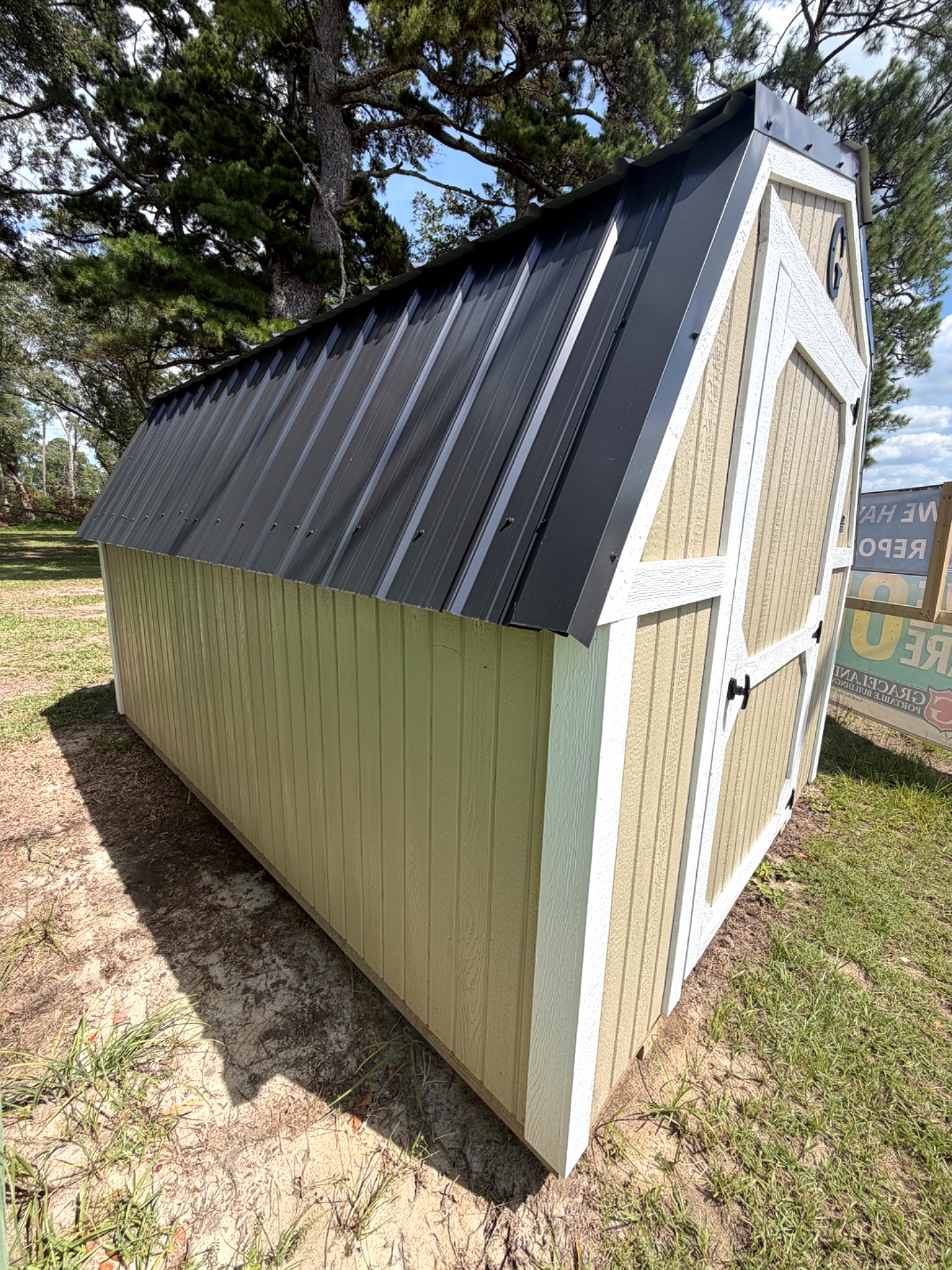 8x12 Barn at Willis Buildings