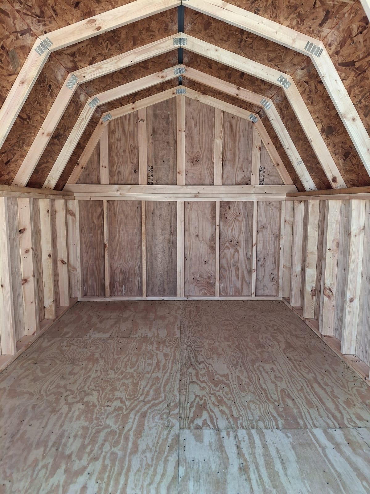 8x12 Barn at Kirbyville Lot - Essex Bros