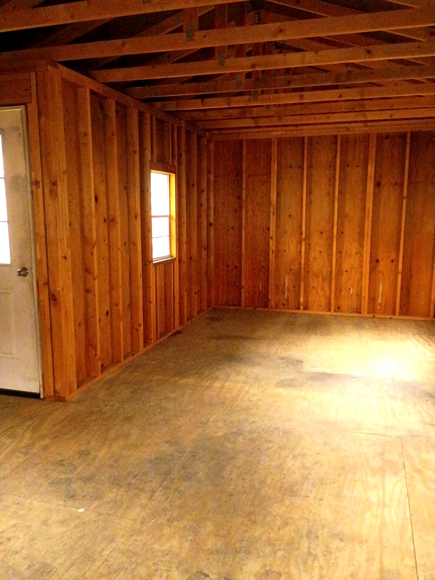 16x24 Corner Porch Cabin at Jimmy's Portable Buildings of Savannah, TN