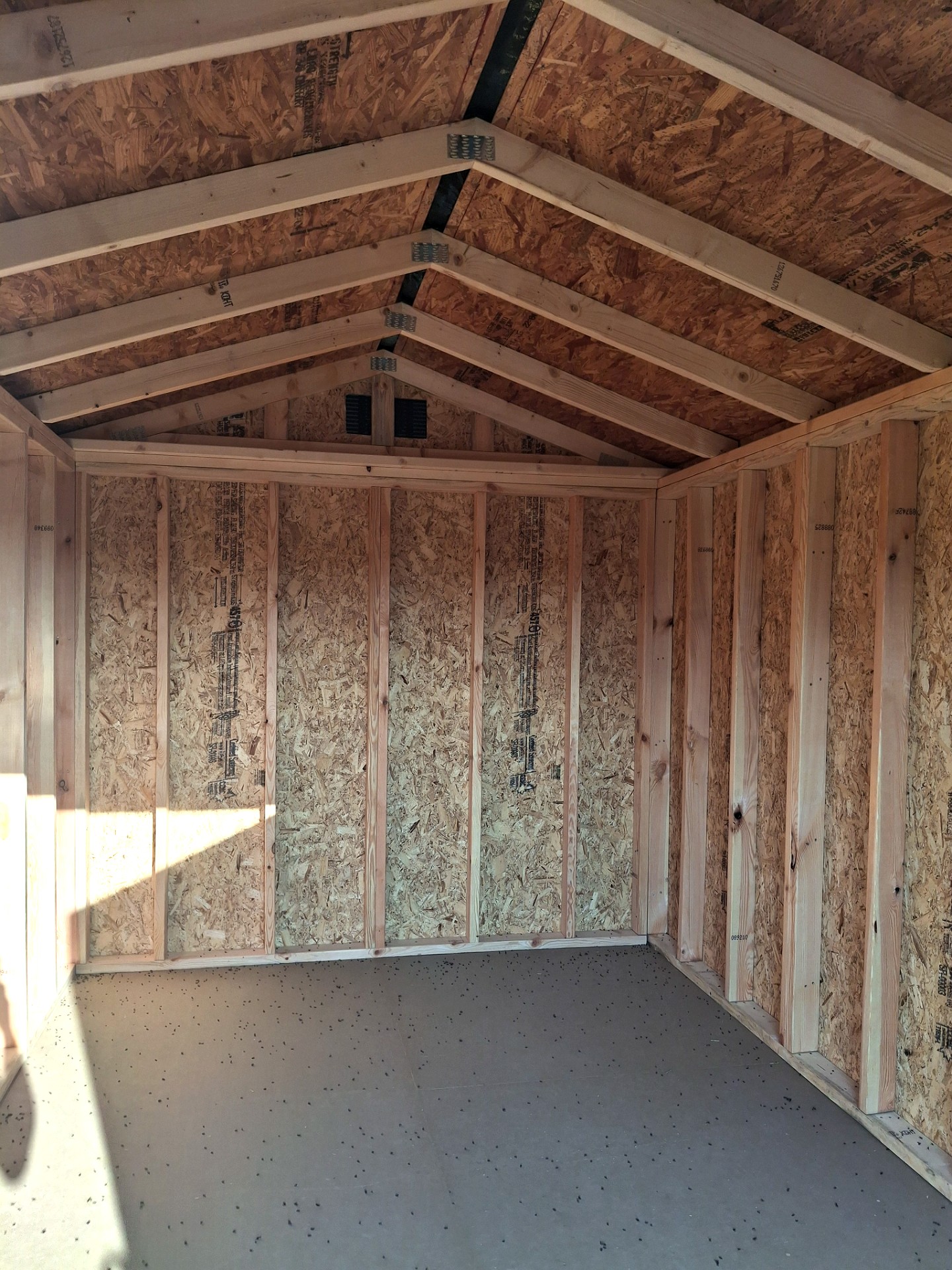 8x12 Econo Shed at Kirbyville Lot - Essex Bros