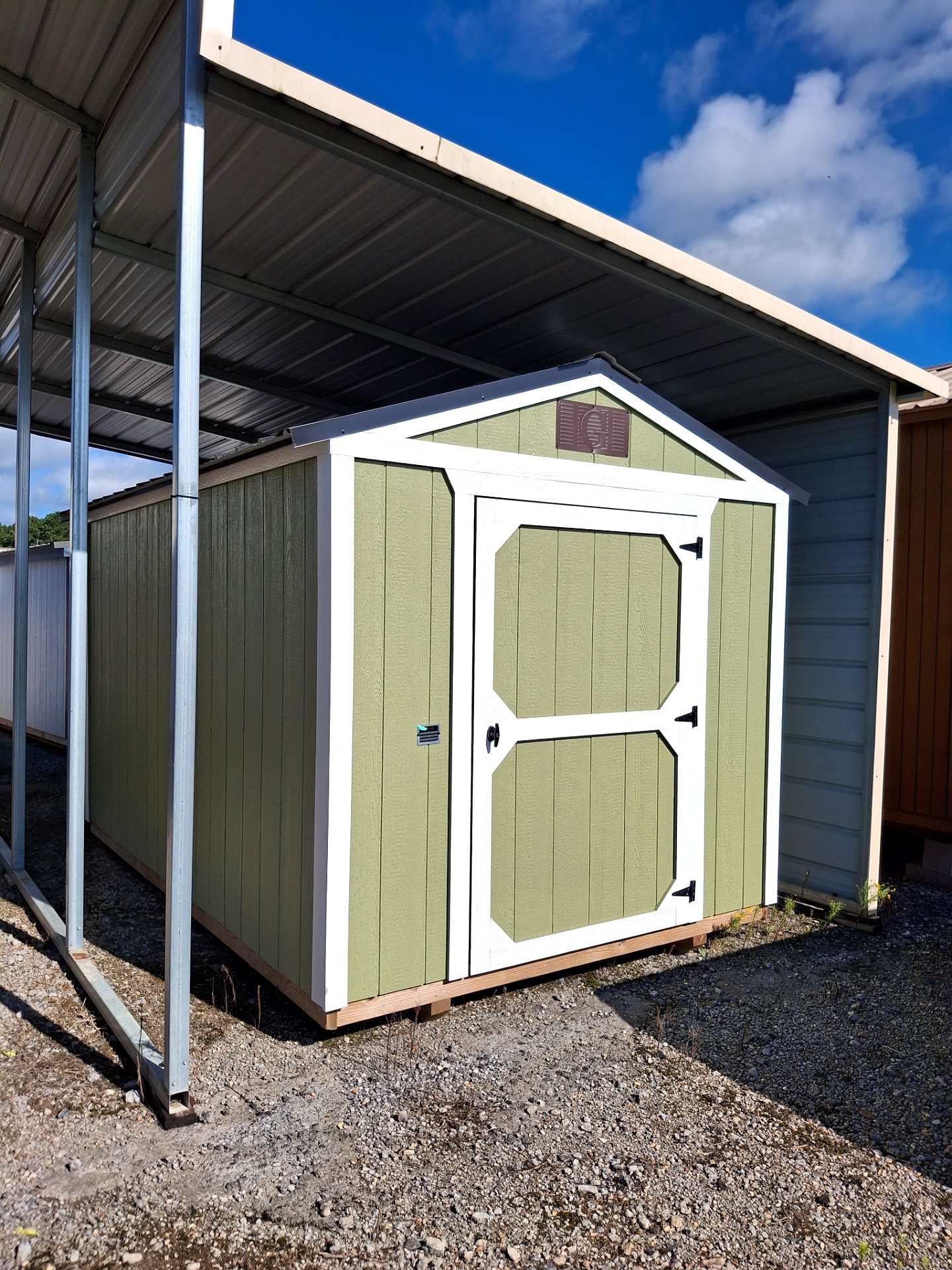 8x12 Econo Shed at Kirbyville Lot - Essex Bros