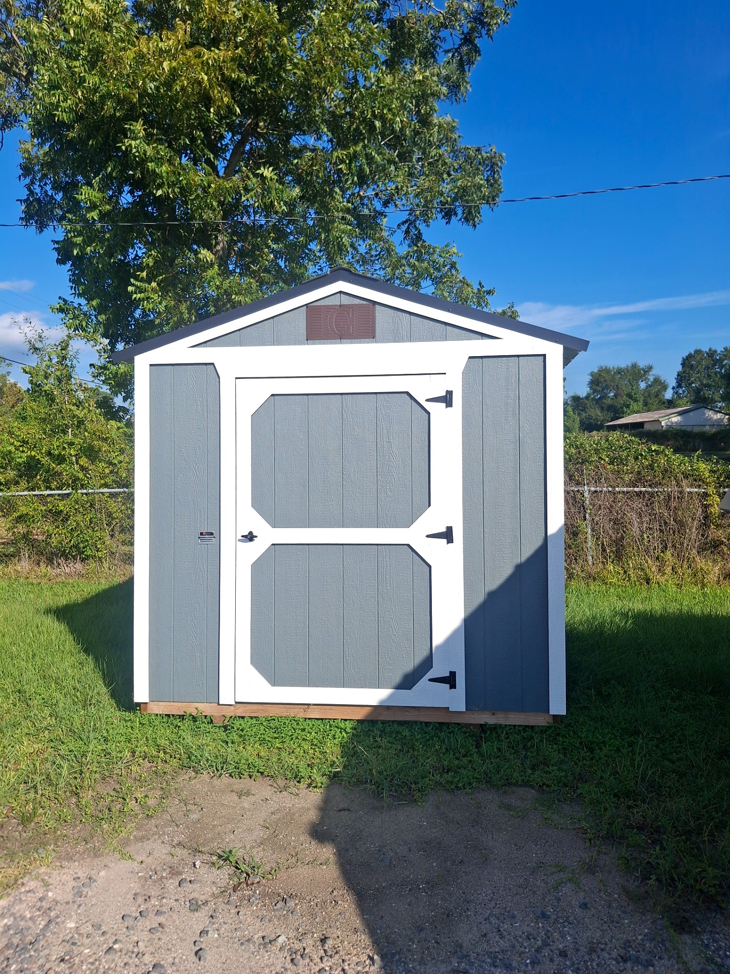 8x12 Econo Shed at Kirbyville Lot - Essex Bros