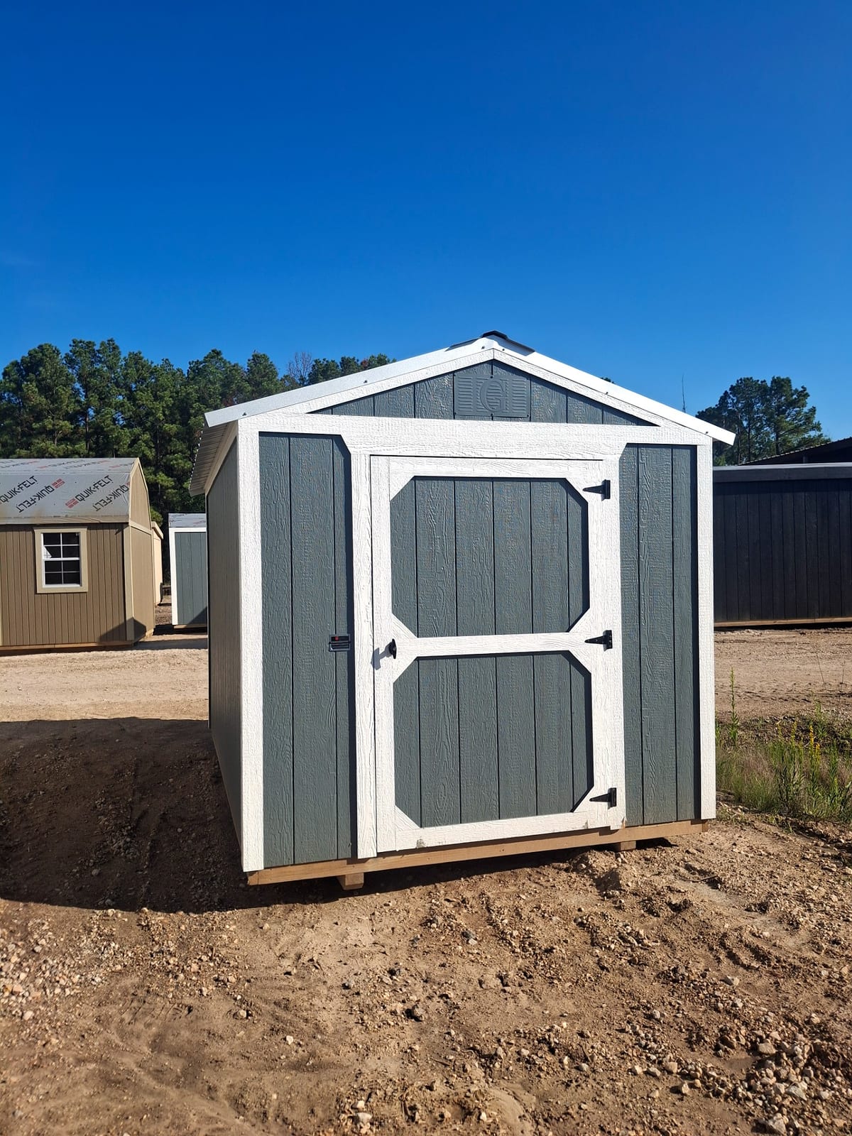 8x12 Econo Shed at Kirbyville Lot - Essex Bros