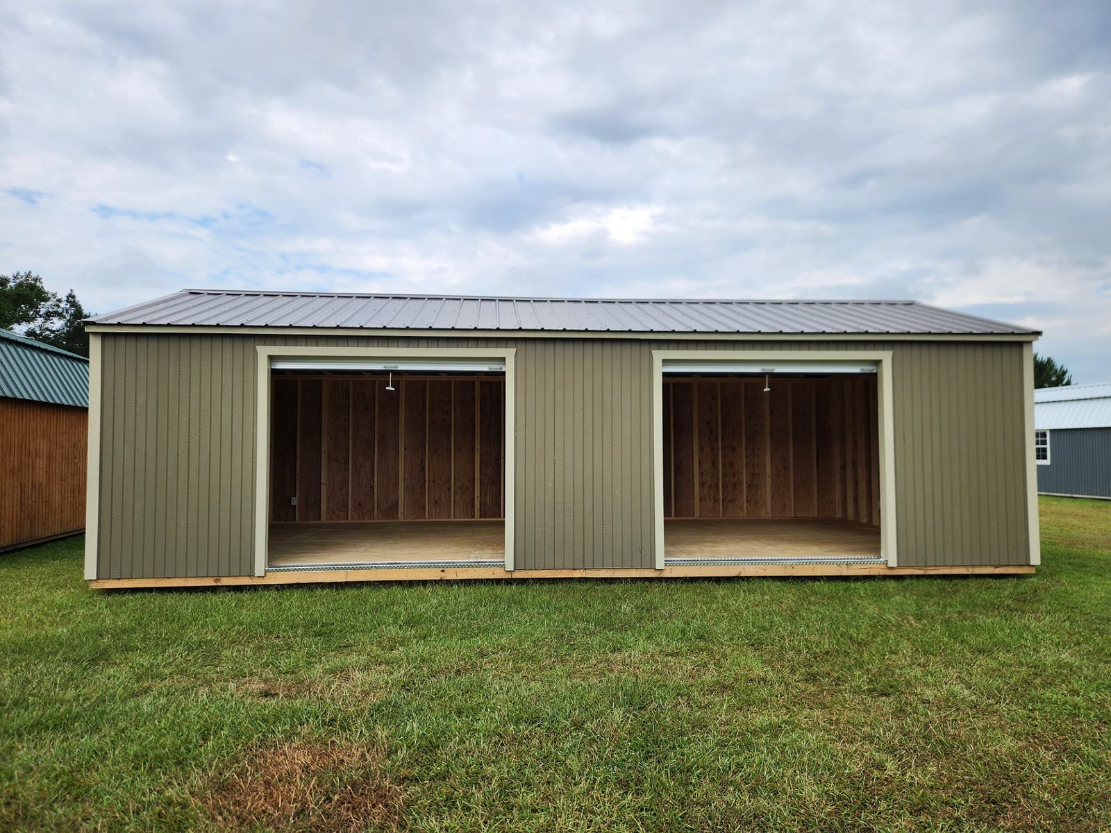 16x32 Garage at Toler's Coastal Structures - Newport