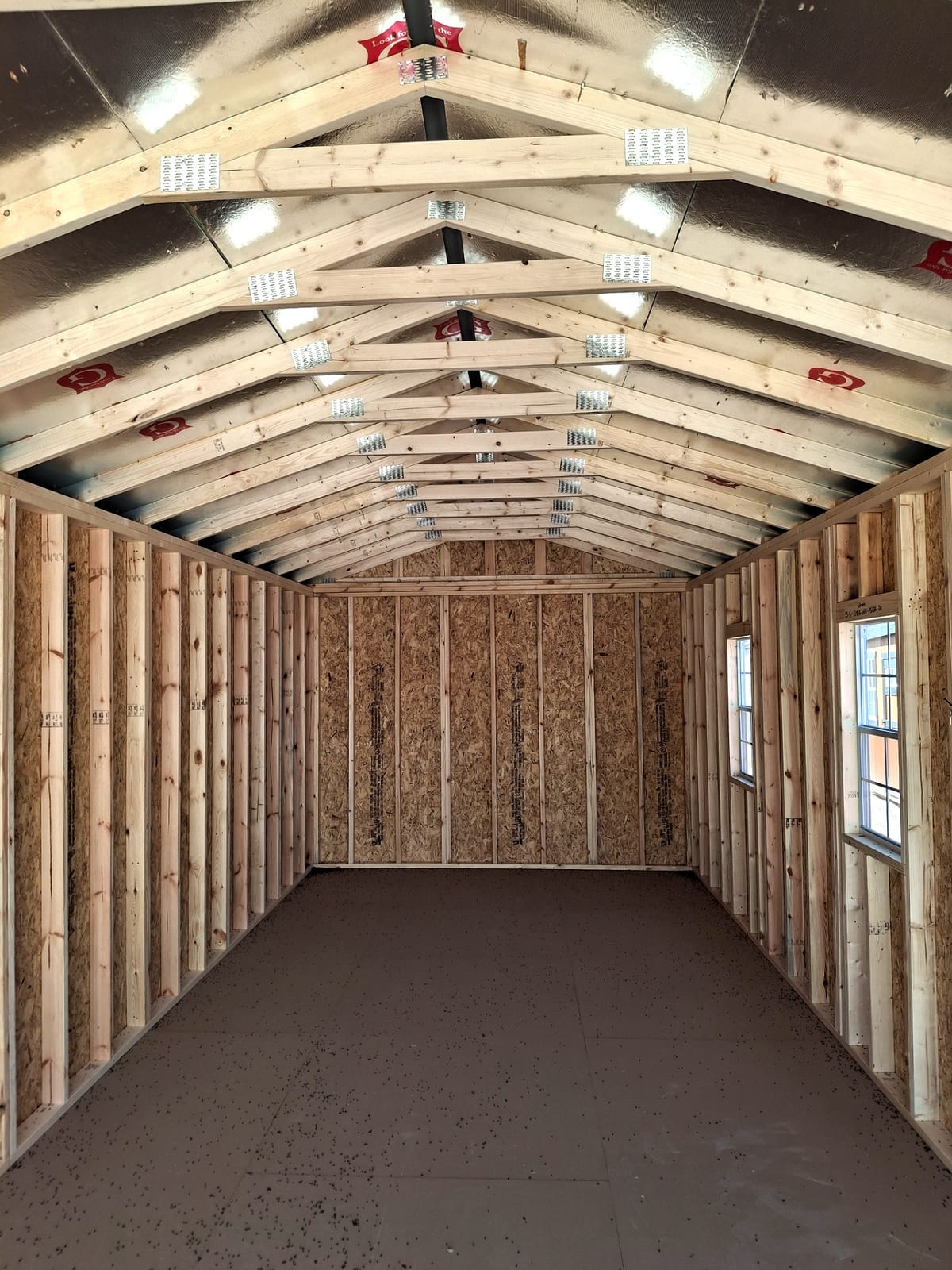 12x28 Garage at Kirbyville Lot - Essex Bros