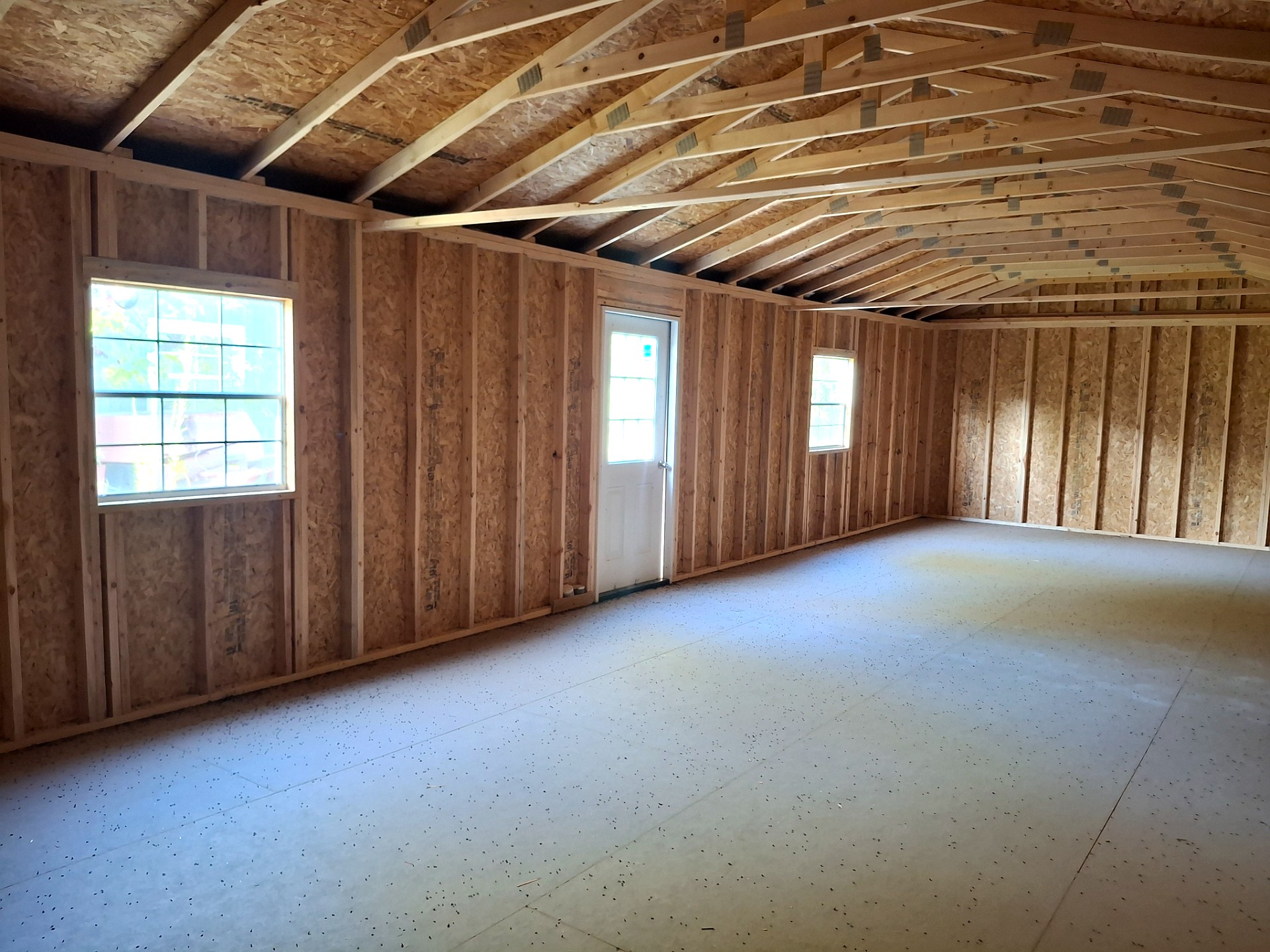 16x40 Garden Shed at Kirbyville Lot - Essex Bros