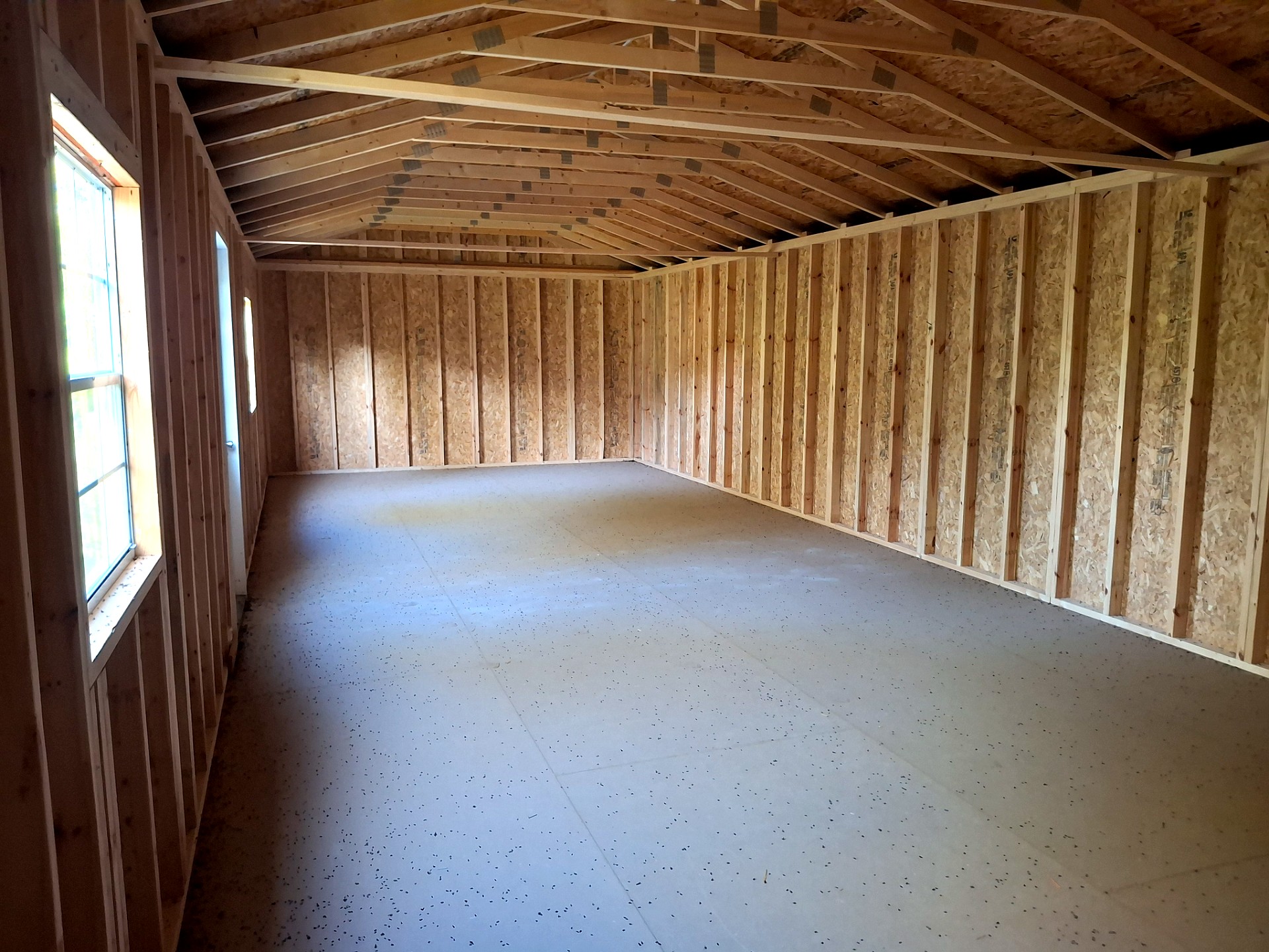 16x40 Garden Shed at Kirbyville Lot - Essex Bros