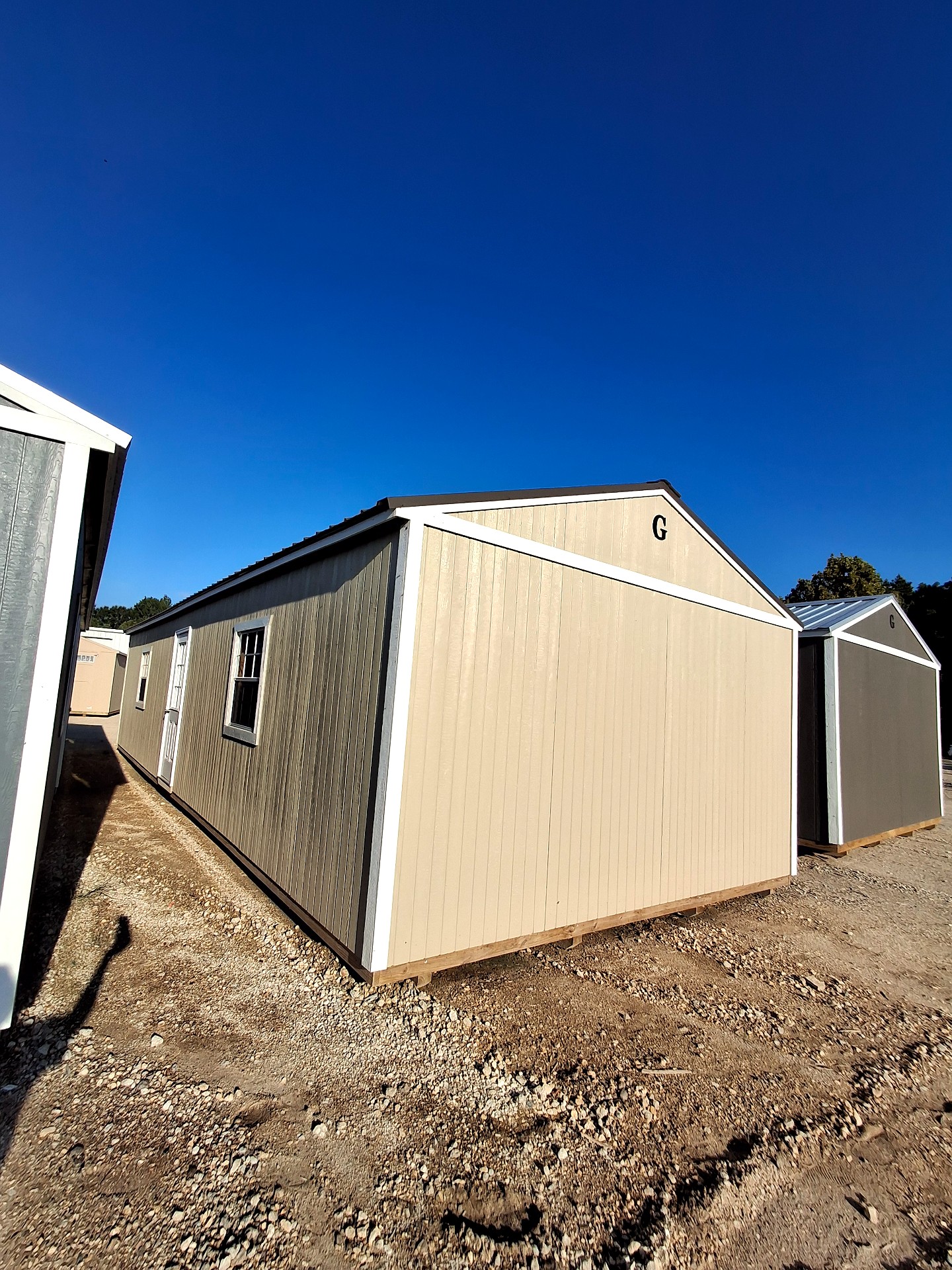 16x40 Garden Shed at Kirbyville Lot - Essex Bros