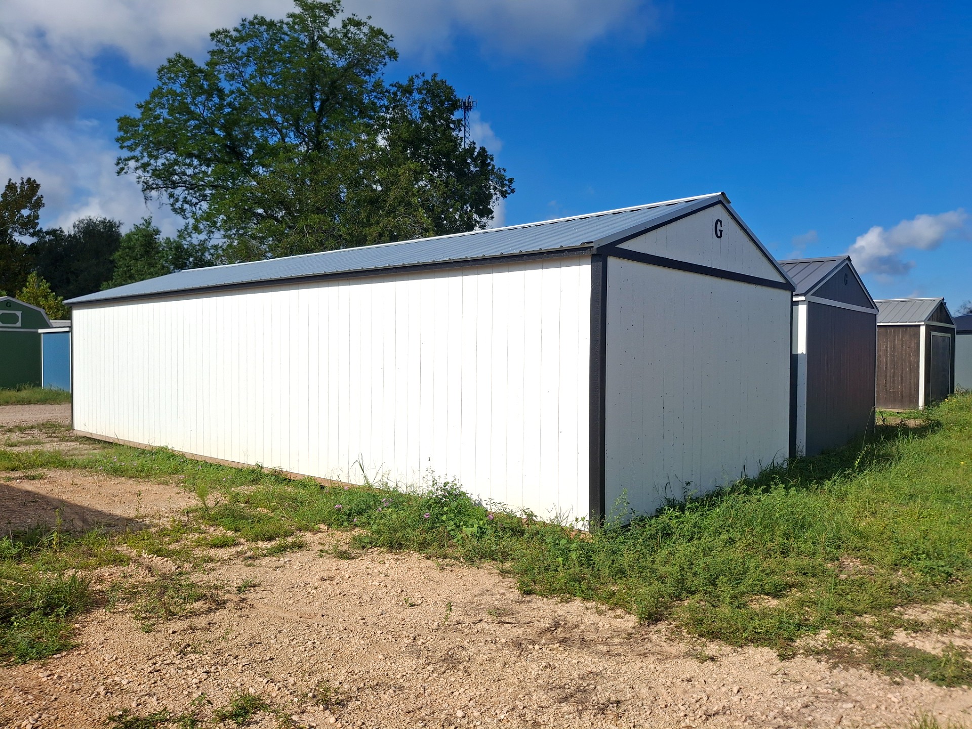 16x40 Garden Shed at Kirbyville Lot - Essex Bros