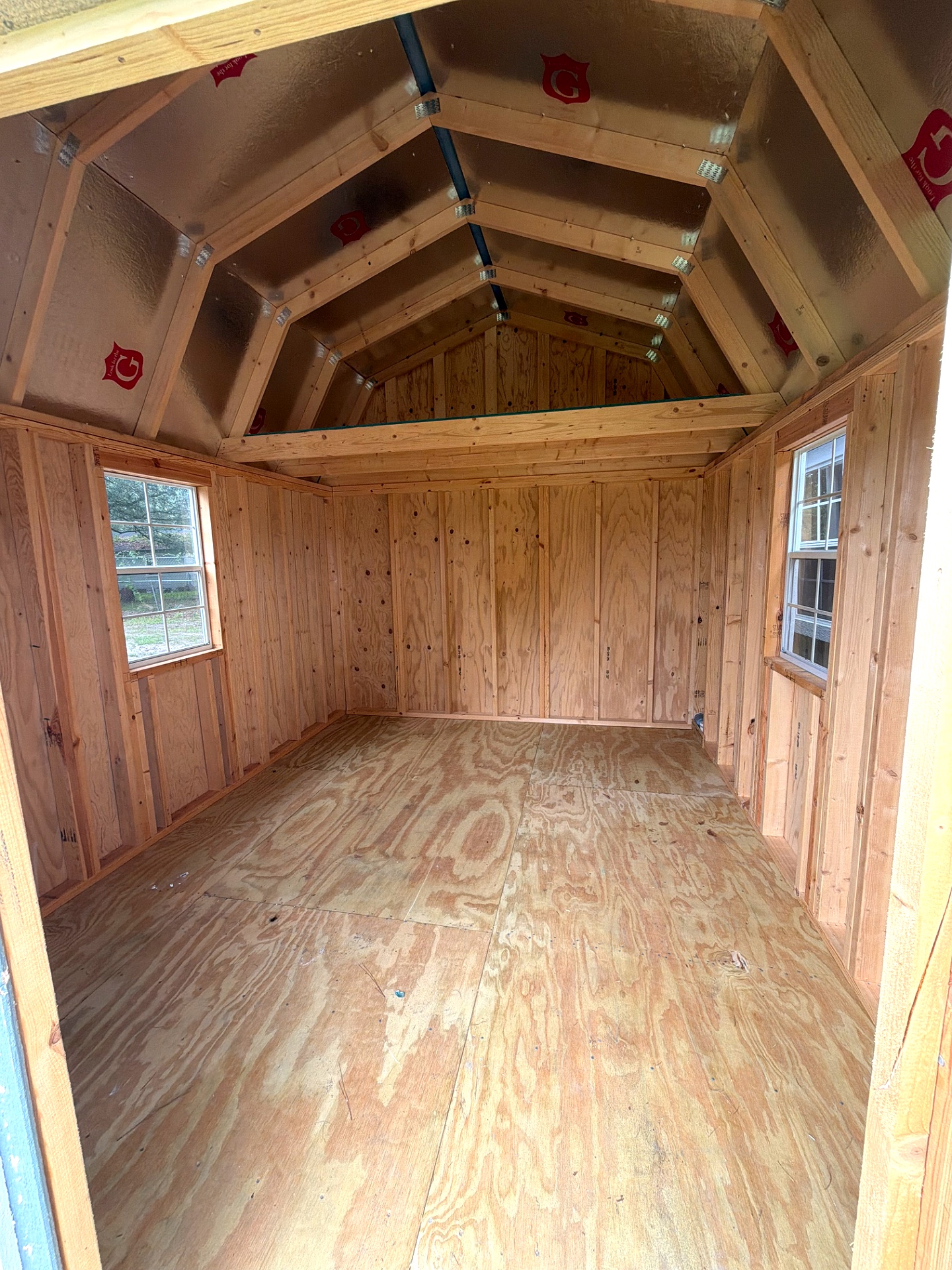 10x12 Lofted Barn at Willis Buildings