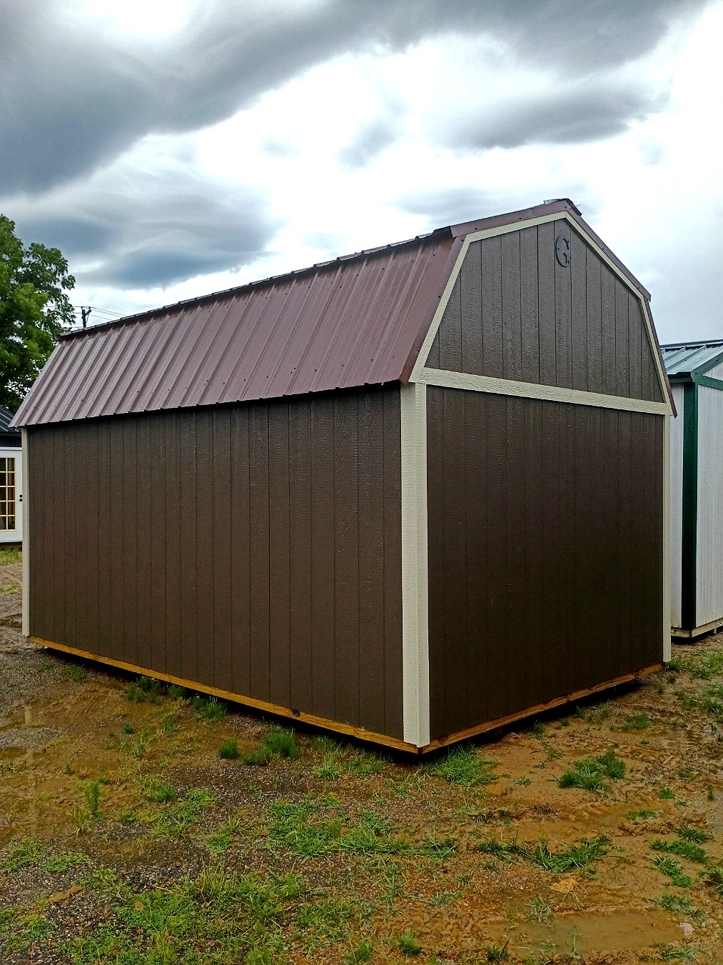 10x16 Lofted Barn at Jimmy's Portable Buildings of Savannah, TN