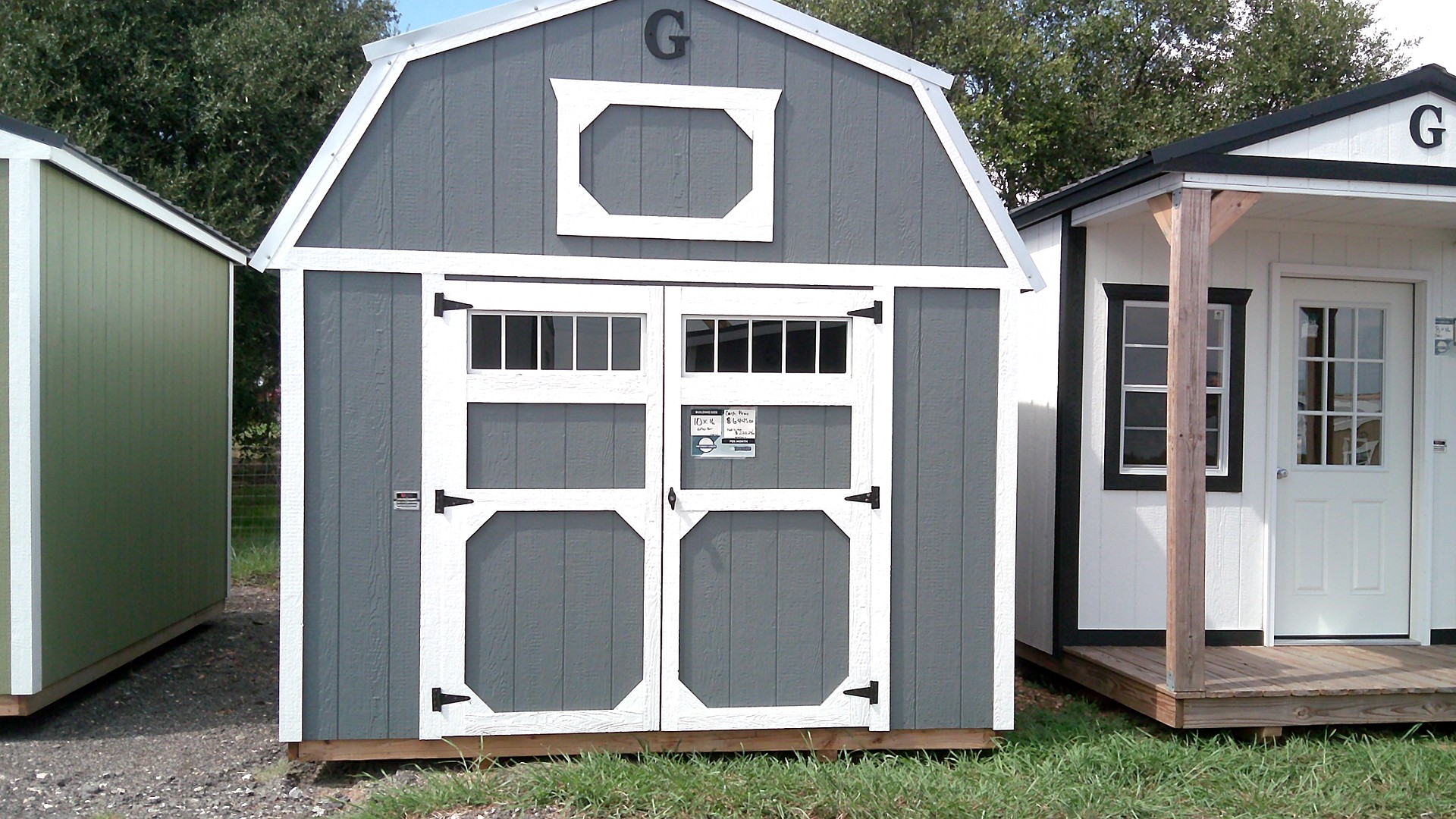 10x16 Lofted Barn at Hill  Top Sales