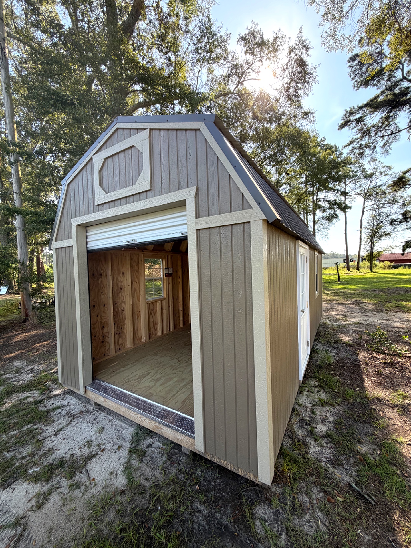 10x20 Lofted Barn Garage at Willis Buildings