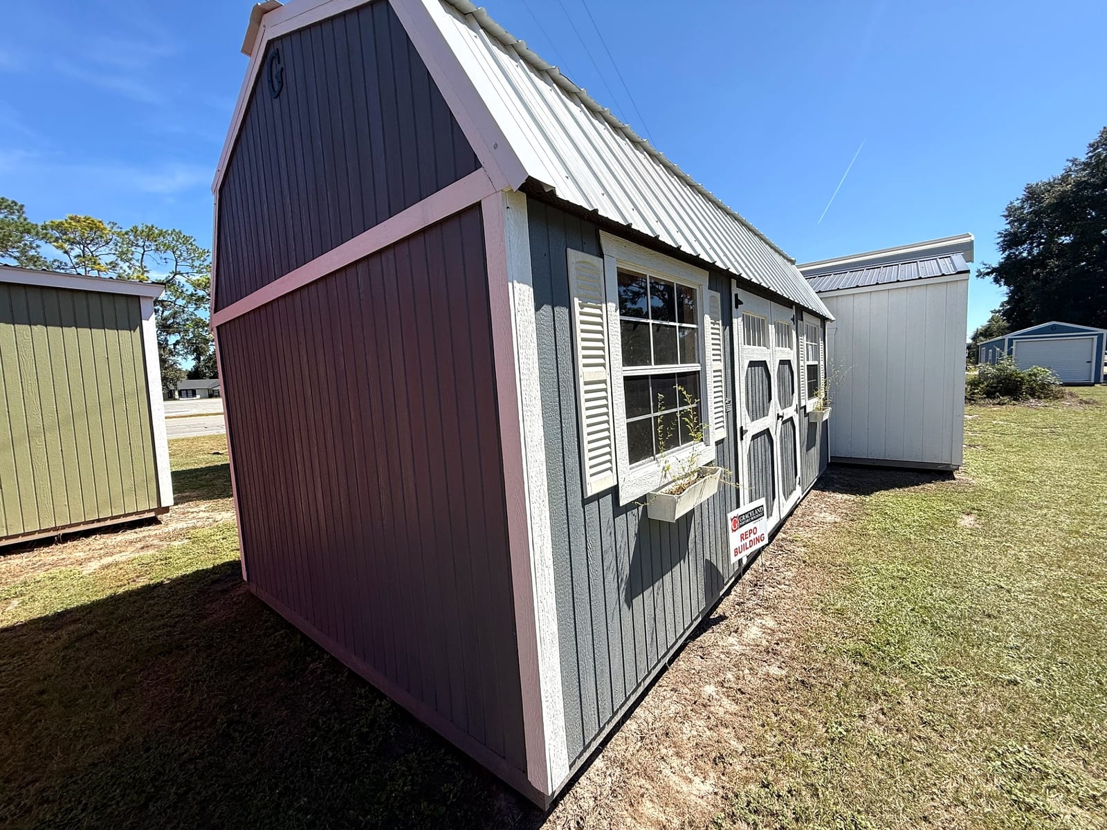 10x20 Side Lofted Barn at Willis Buildings