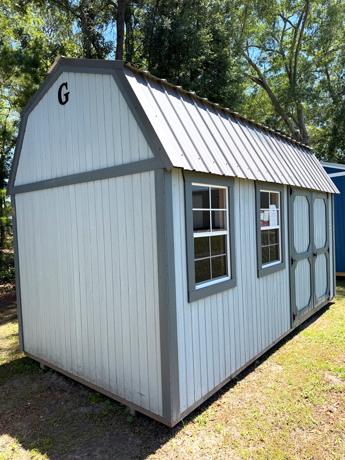8x16 Side Lofted Barn at Willis Buildings