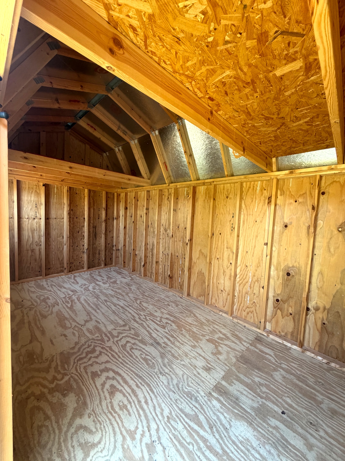 8x16 Side Lofted Barn at Willis Buildings
