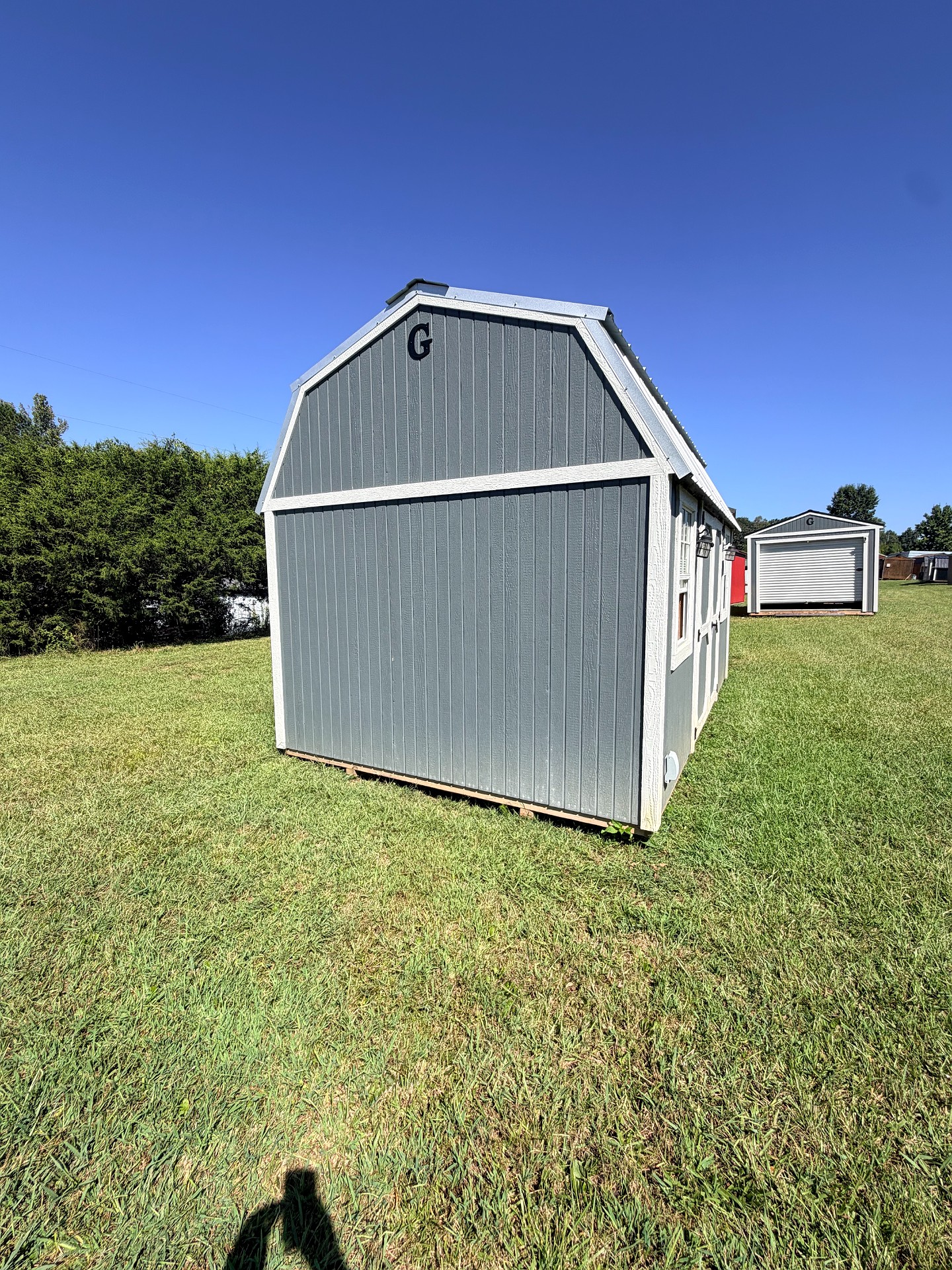 10x16 Side Lofted Barn at Graceland of Cumming