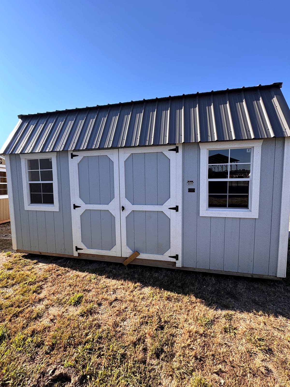 10x16 Side Lofted Barn at Graceland of Cumming