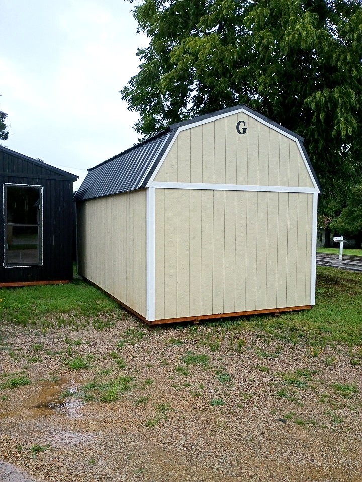 10x20 Side Lofted Barn at Jimmy's Portable Buildings of Savannah, TN