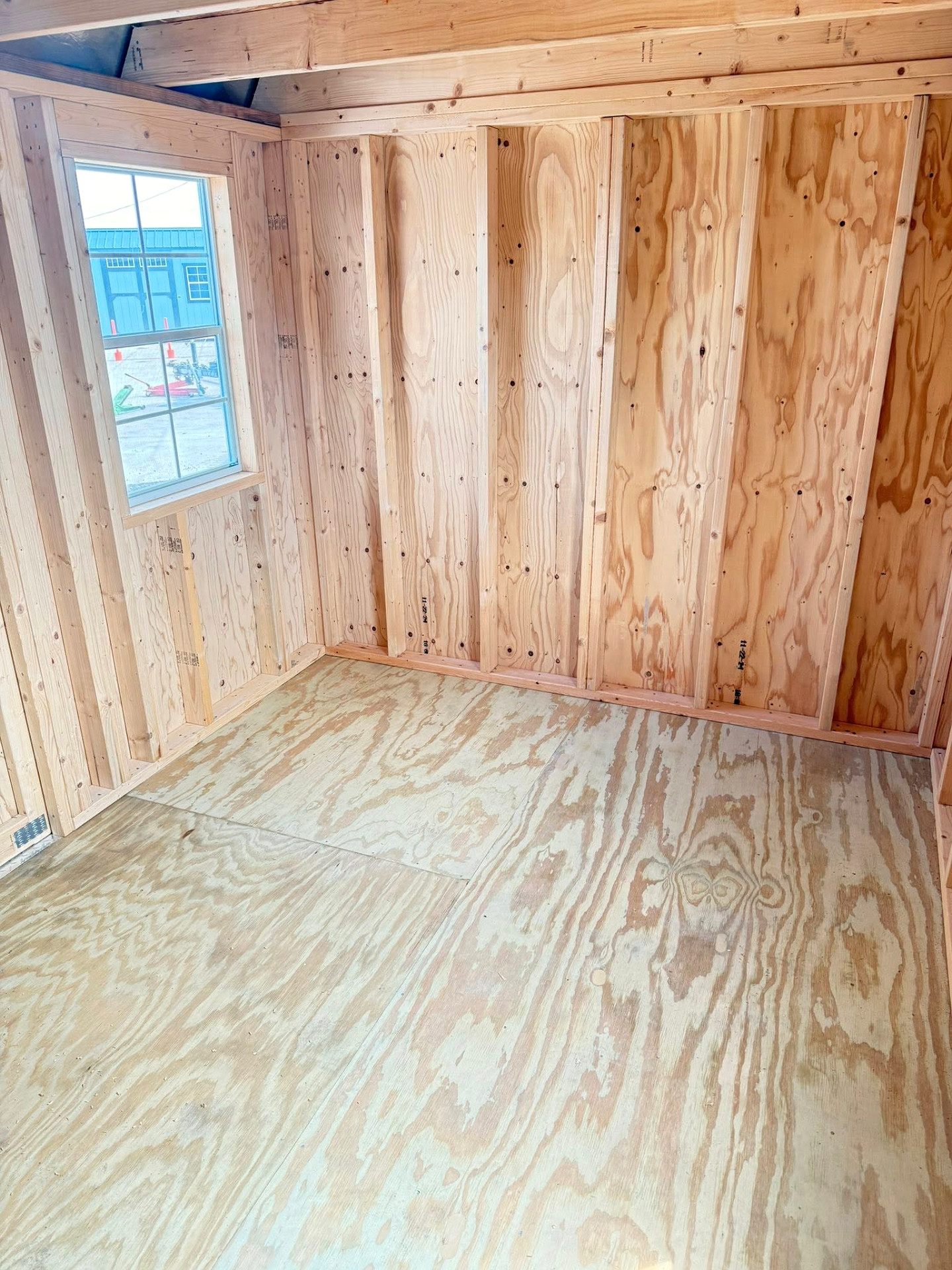 8x12 Side Lofted Barn at ACE Buildings - Graceland of Corpus Christi