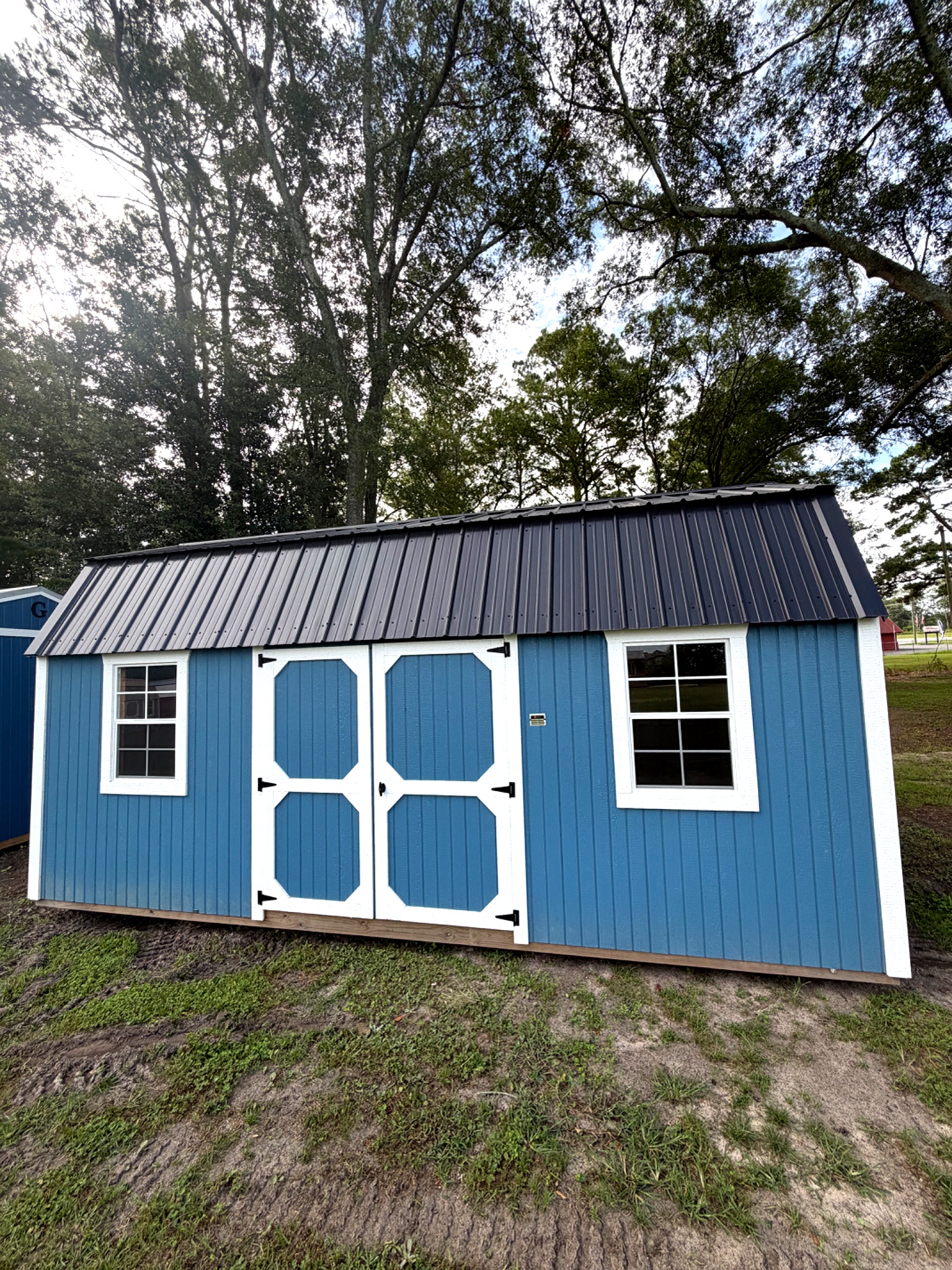 10x20 Side Lofted Barn at Willis Buildings