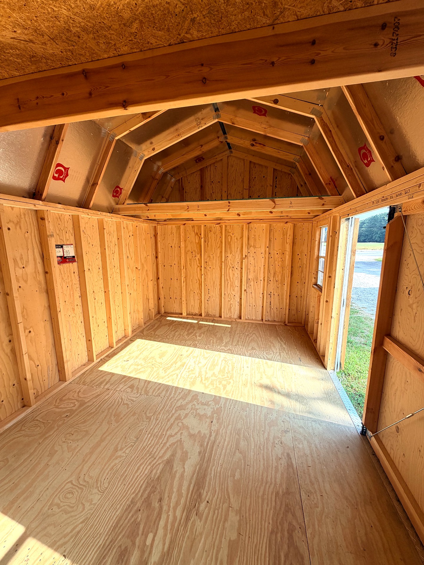 10x16 Side Lofted Barn at Graceland of Cumming
