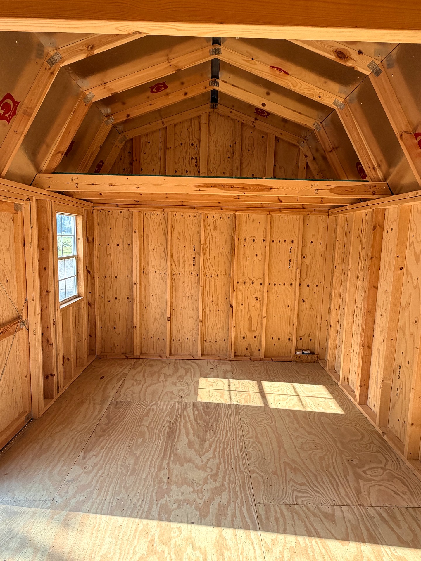 10x16 Side Lofted Barn at Graceland of Cumming