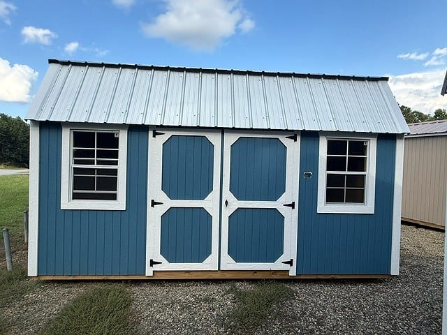 10x16 Side Lofted Barn at Graceland Portable Buildings of the Carolinas / Dixie Motors, LLC