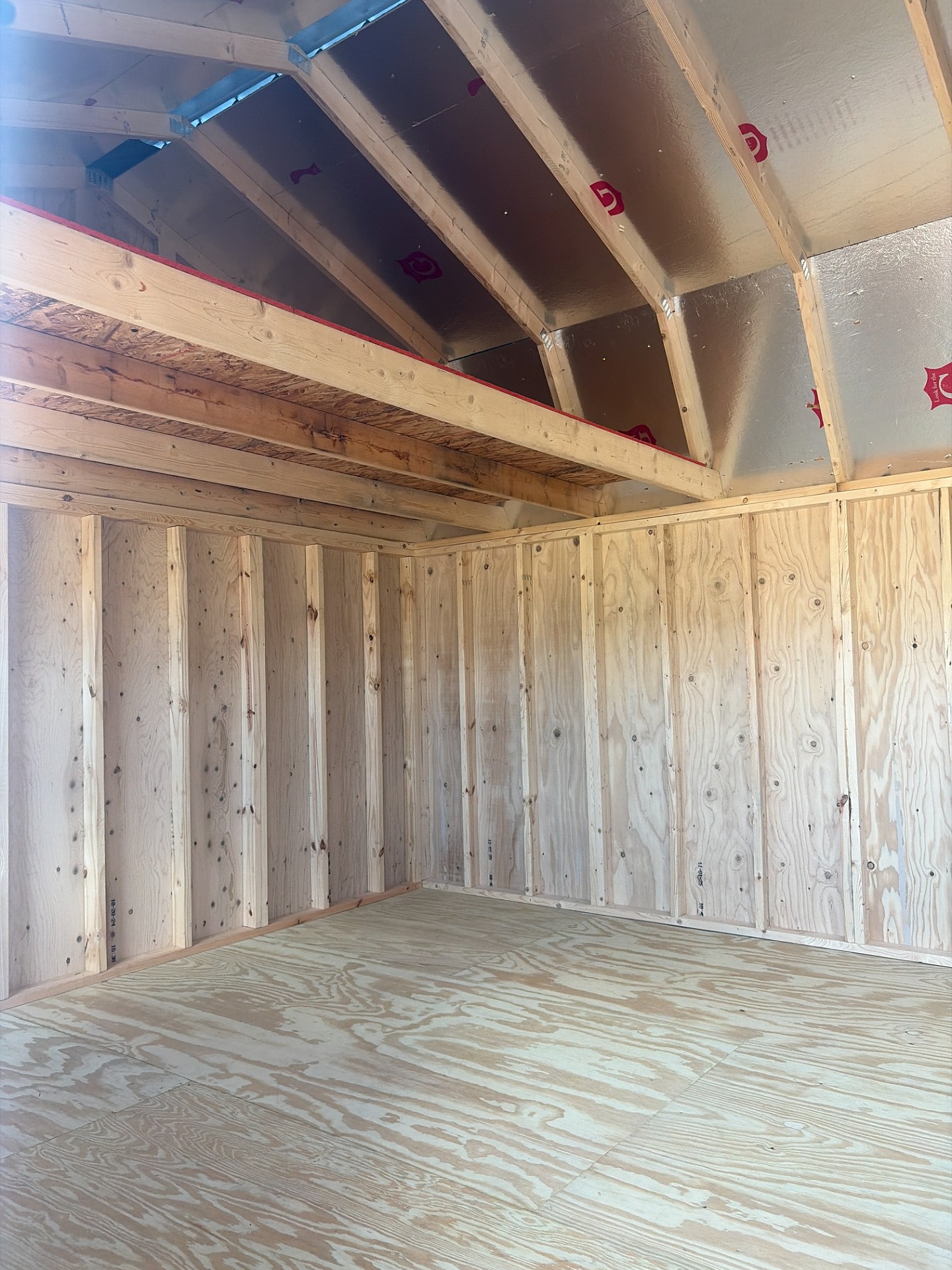 14x20 Side Lofted Barn at Jimmy's Portable Buildings of Savannah, TN