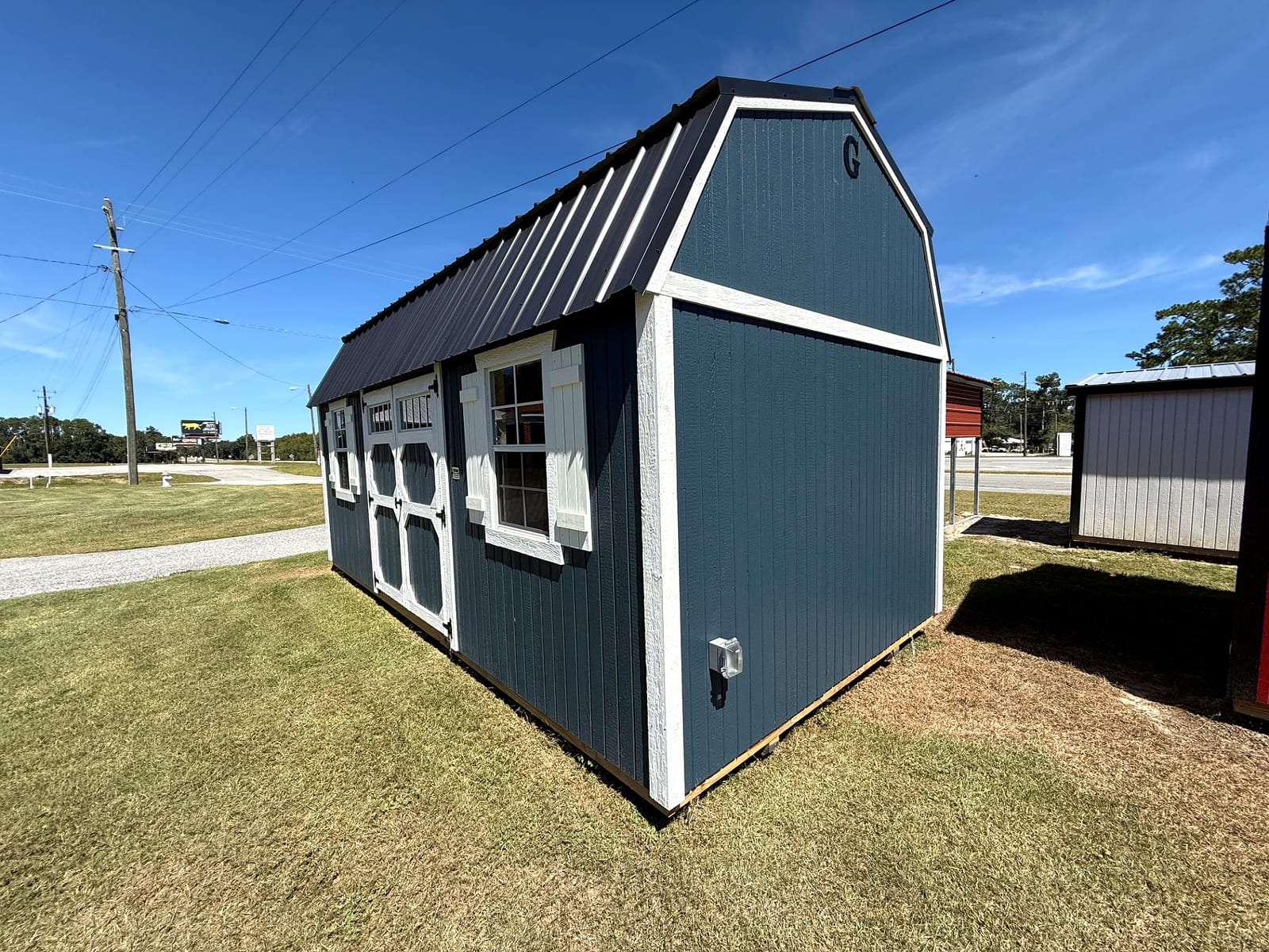 10x20 Side Lofted Barn at Moultrie Lot- Willis Buildings