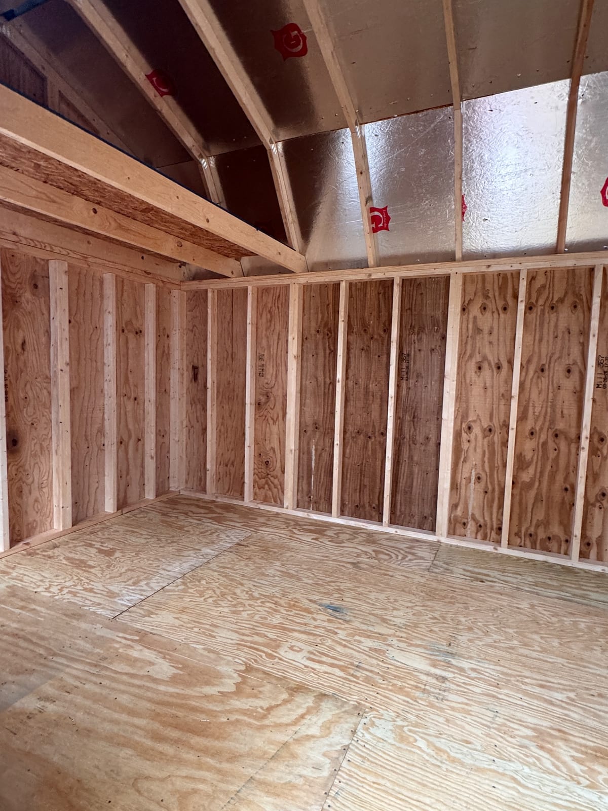 10x16 Side Lofted Barn at Graceland of Cumming