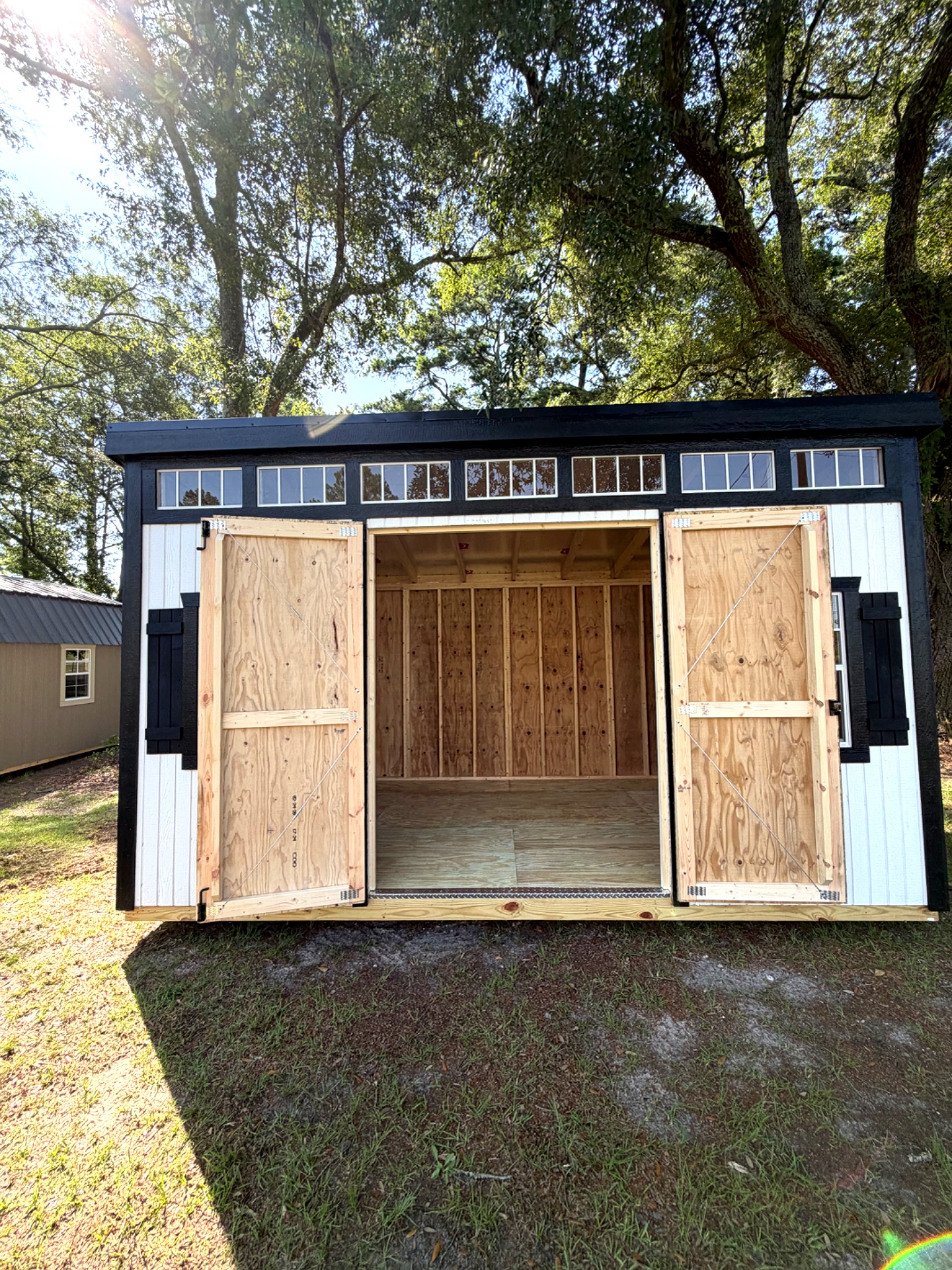 10x16 Urban Shed at Willis Buildings