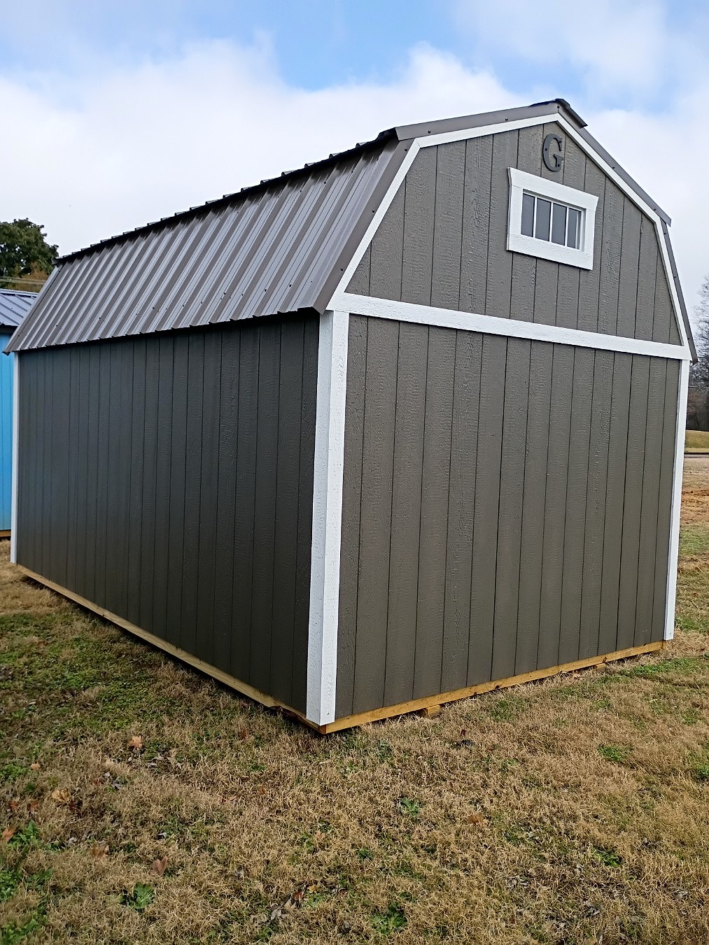 10x16 Side Lofted Barn at Jimmy's Portable Buildings of Savannah, TN